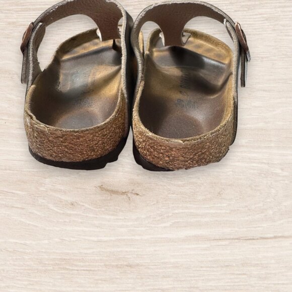 Birkenstock Gizeh Metallic Bronze Leather Thong Sandals Women’s Size 39 US 8–8.6 - Picture 2 of 6